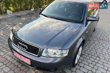 Седан Audi A4 2001 в 