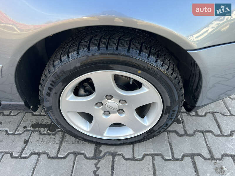 Универсал Audi A4 2001 в Хмельницком
