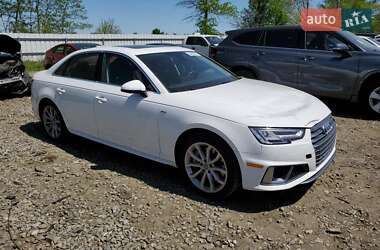 Седан Audi A4 2019 в 