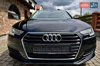 Седан Audi A4 2018 в 
