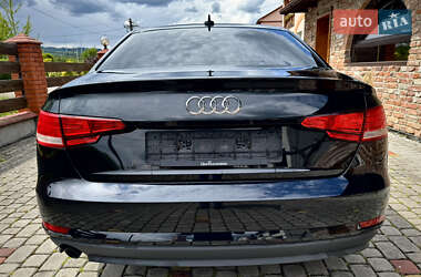 Седан Audi A4 2018 в 