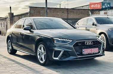 Седан Audi A4 2020 в 