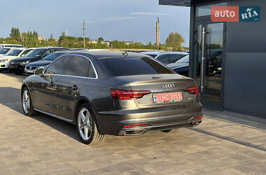 Седан Audi A4 2020 в 