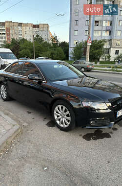 Седан Audi A4 2010 в 