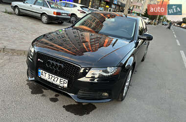 Седан Audi A4 2010 в 