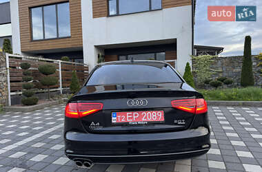 Седан Audi A4 2015 в 