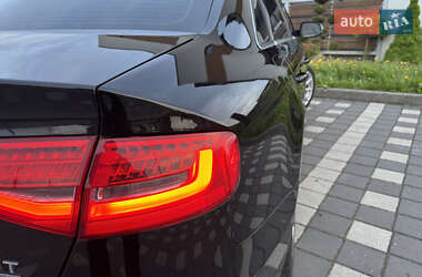 Седан Audi A4 2015 в 