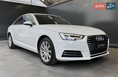 Седан Audi A4 2017 в 