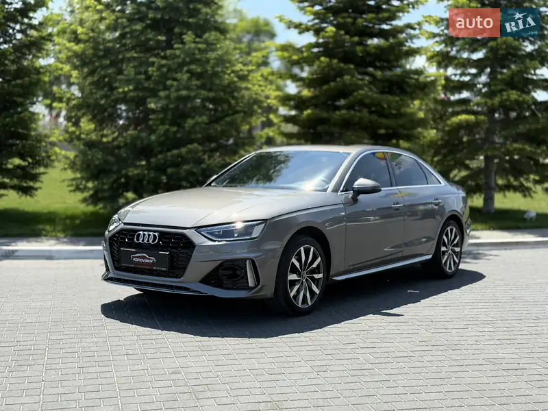 Audi A4