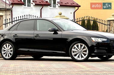 Седан Audi A4 2016 в 