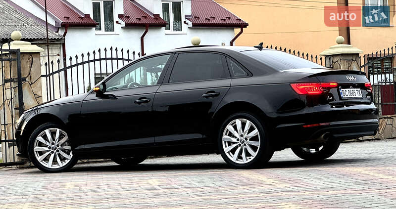 Седан Audi A4 2016 в Самборе