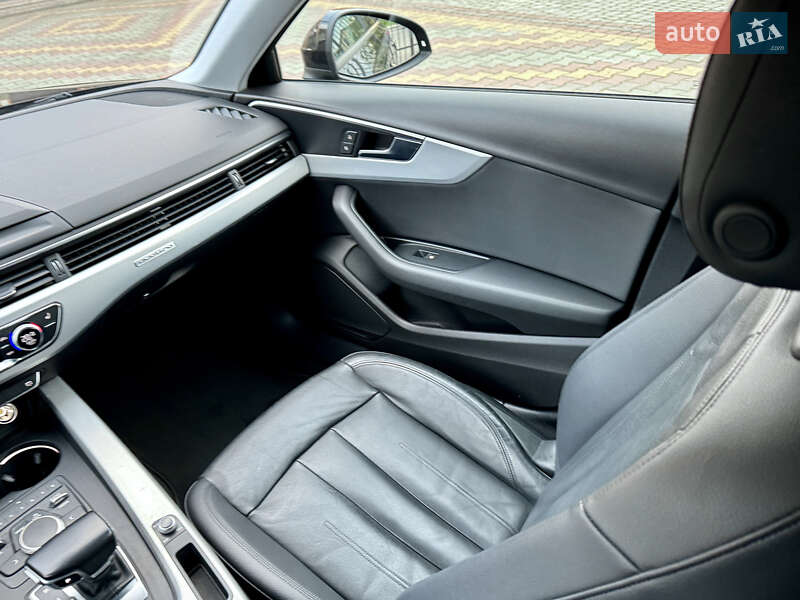 Седан Audi A4 2016 в Самборе