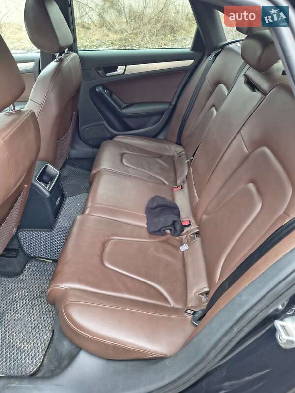 Седан Audi A4 2014 в Кодыме