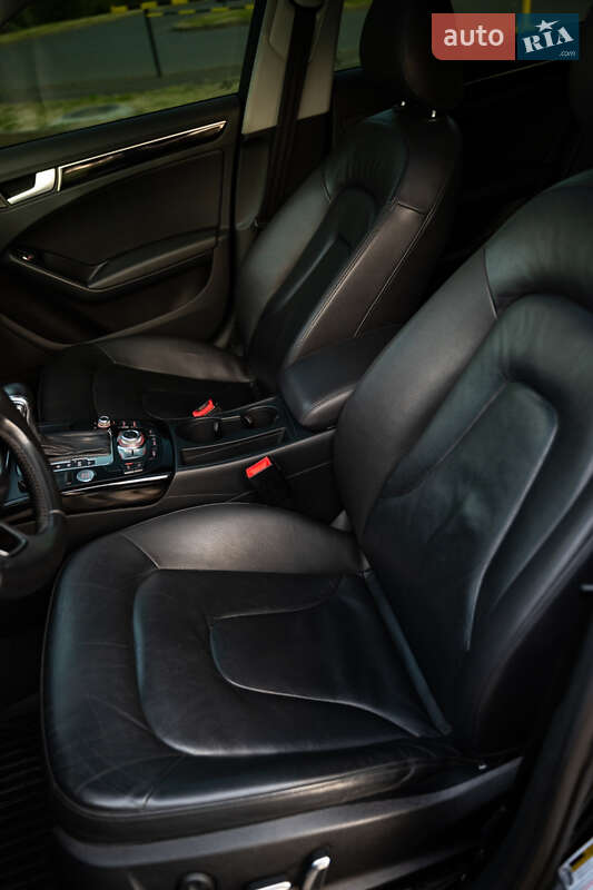 Седан Audi A4 2014 в Кривом Роге