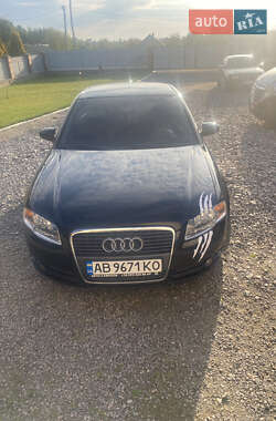 Седан Audi A4 2006 в Хмільнику