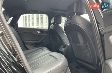 Седан Audi A4 2019 в 