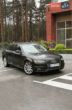 Седан Audi A4 2013 в Києві