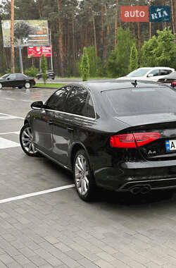 Седан Audi A4 2013 в 