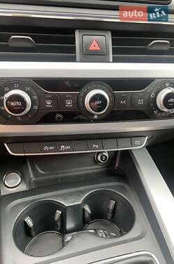 Седан Audi A4 2016 в 