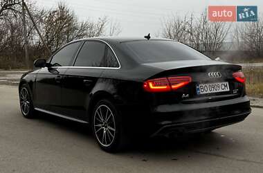 Седан Audi A4 2015 в 