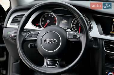 Седан Audi A4 2015 в 