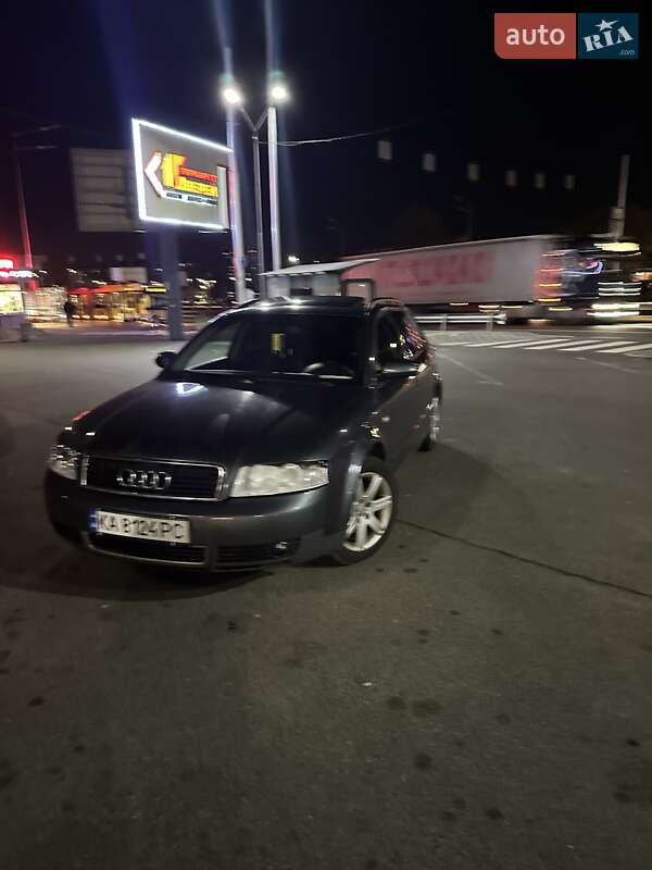 Универсал Audi A4 2003 в Киеве