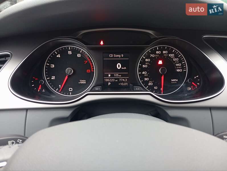 Седан Audi A4 2013 в Ровно