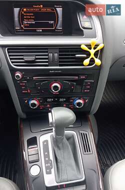 Седан Audi A4 2013 в 