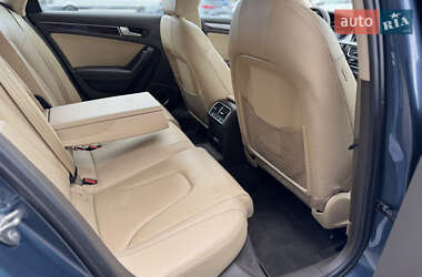 Седан Audi A4 2015 в 