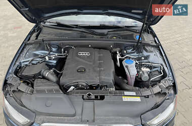 Седан Audi A4 2015 в 