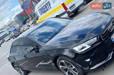 Седан Audi A4 2019 в 
