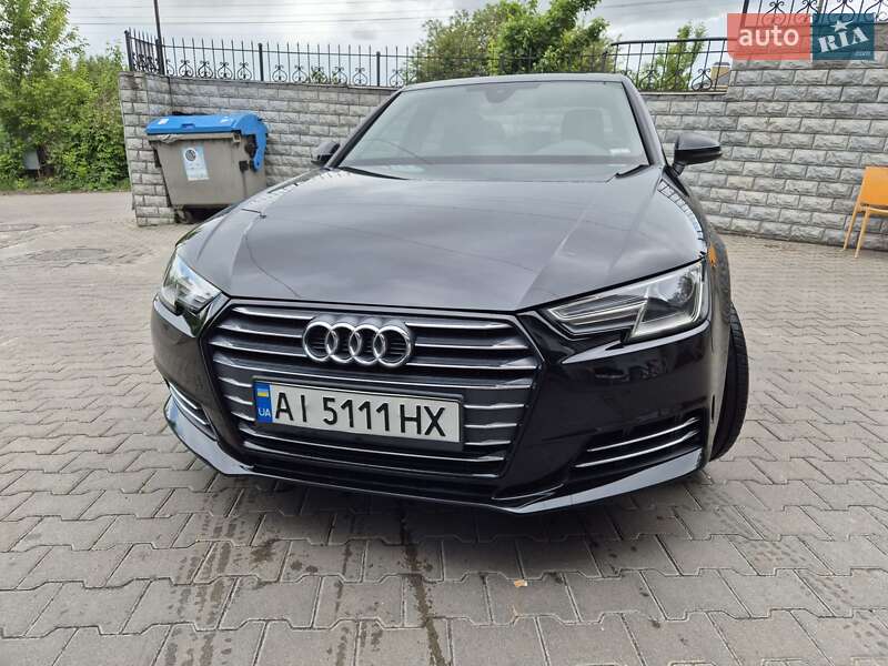 Седан Audi A4 2017 в Обухове
