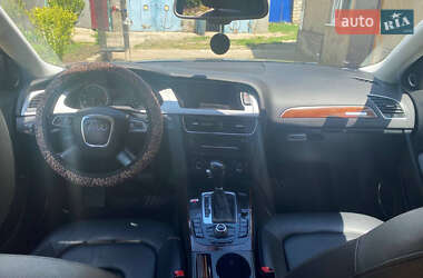 Седан Audi A4 2012 в 