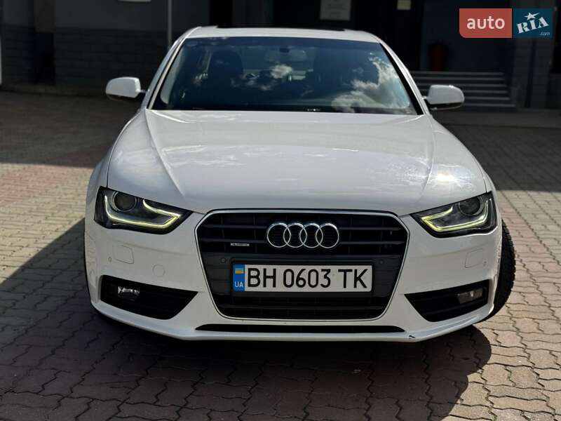 Седан Audi A4 2014 в 