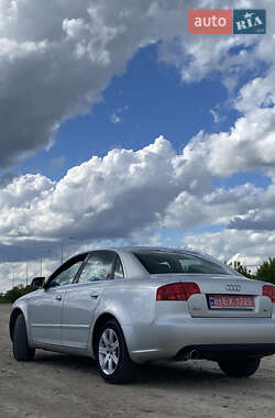 Седан Audi A4 2005 в 