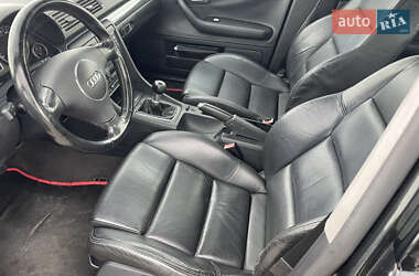 Седан Audi A4 2002 в 