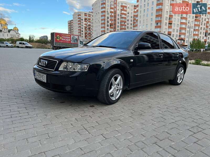 Седан Audi A4 2003 в 