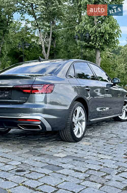 Седан Audi A4 2023 в 