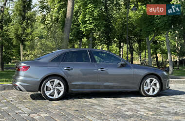 Седан Audi A4 2023 в 