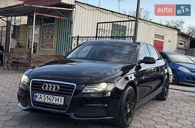Седан Audi A4 2011 в Николаеве