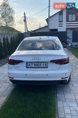 Седан Audi A4 2016 в 