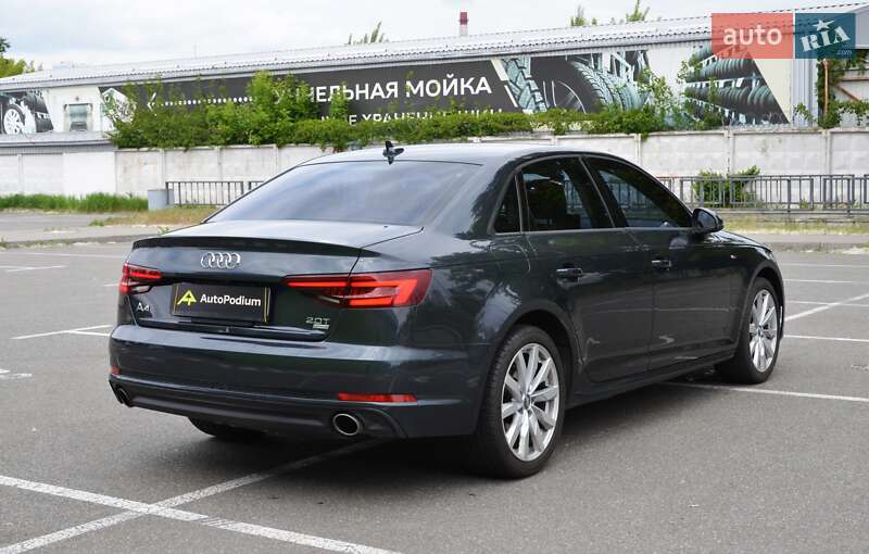 Седан Audi A4 2018 в Киеве