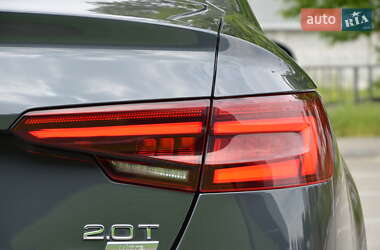 Седан Audi A4 2018 в 