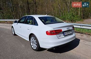 Седан Audi A4 2013 в 