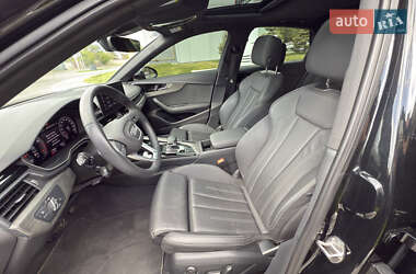 Седан Audi A4 2023 в 