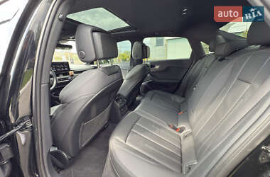 Седан Audi A4 2023 в 