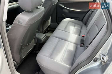 Седан Audi A4 2000 в 