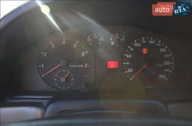 Седан Audi A4 1995 в 