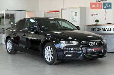 Седан Audi A4 2012 в Києві