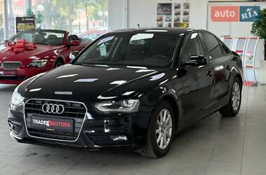 Седан Audi A4 2012 в 